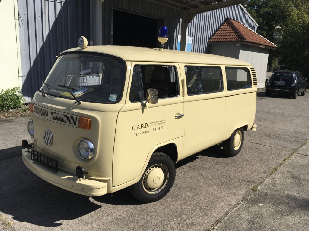 Bus T2 (9-Sitzer), 70 PS